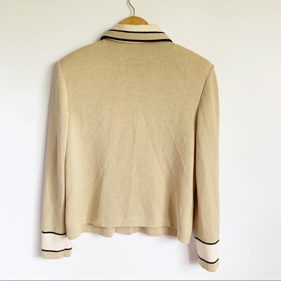 St. John Cream and White Chunky Button Down Blazer - Picture 6 of 6